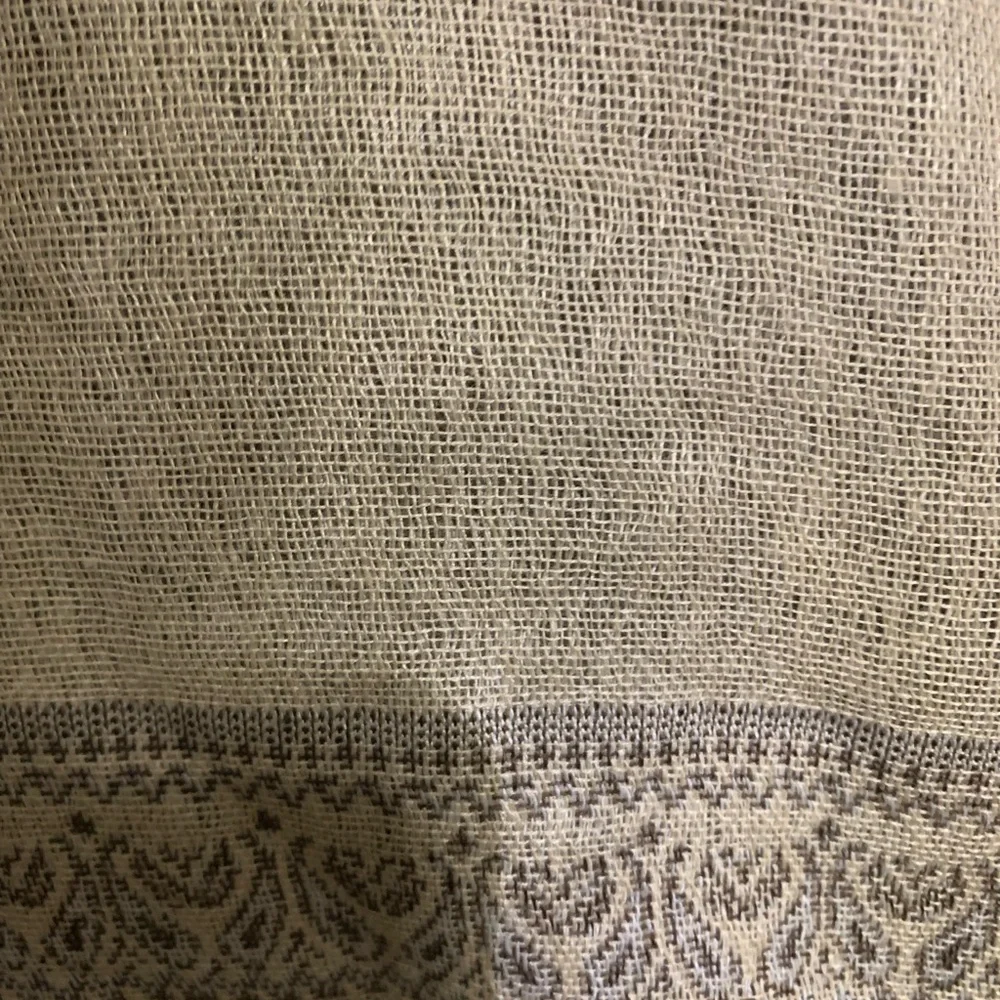 Women’s light weight shawl , scarf_5
